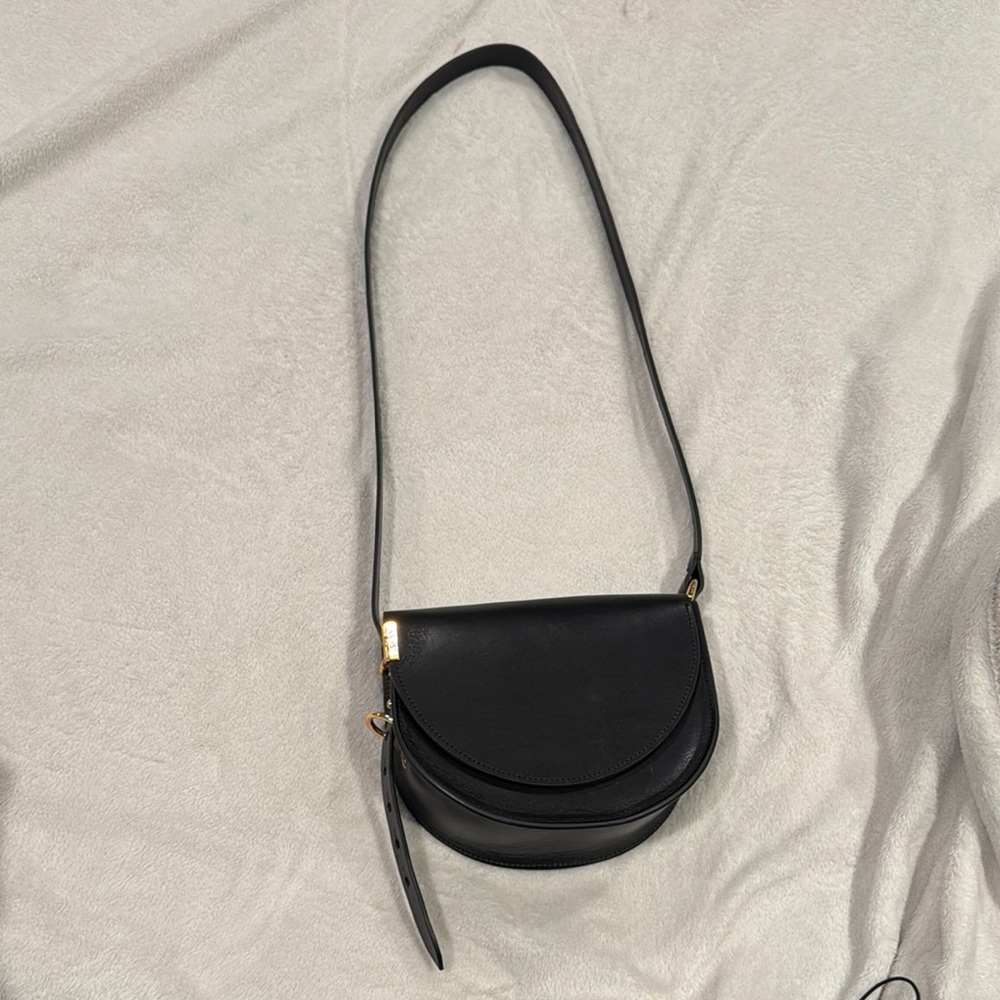 Levi’s crossbody L saddlebag black